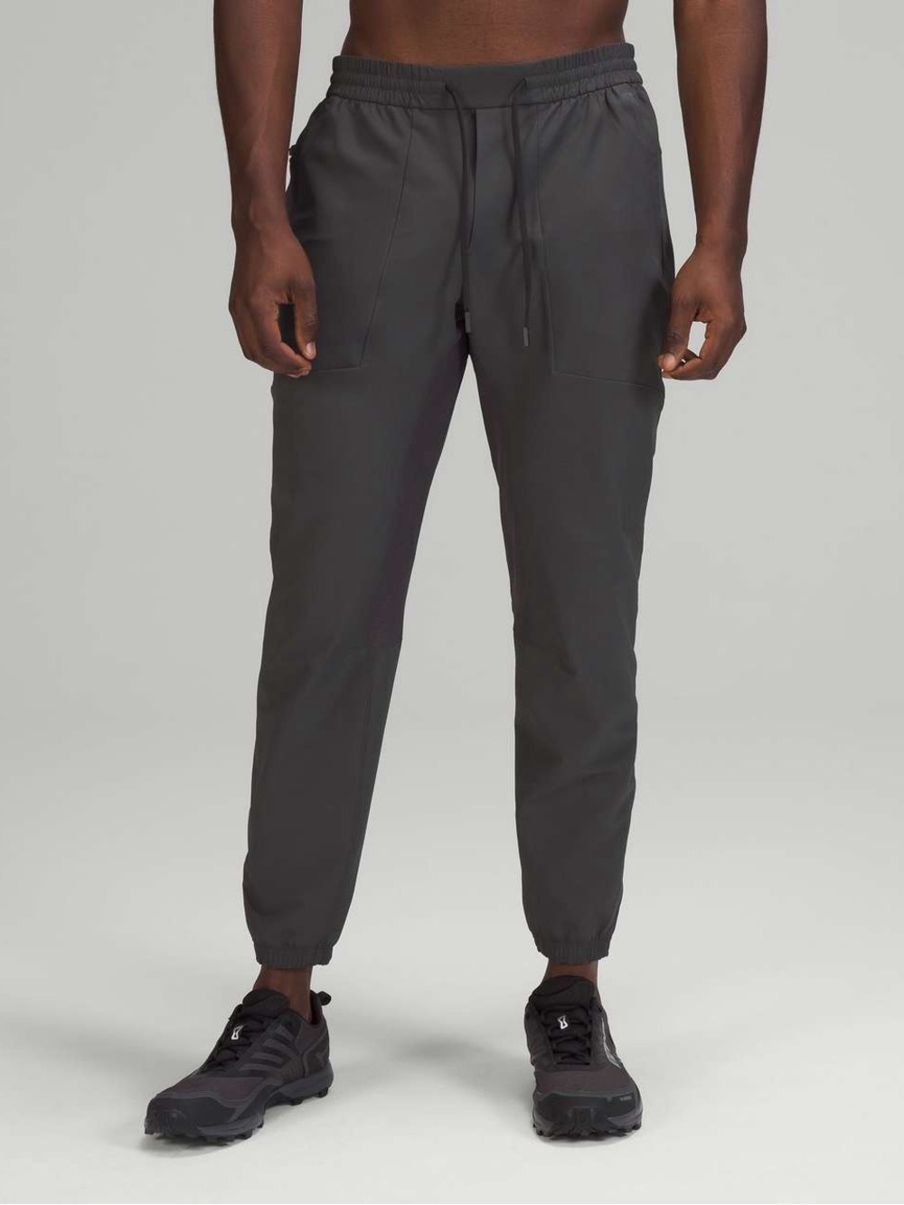 Lululemon License to Train Jogger
Graphite Grey Size Medium